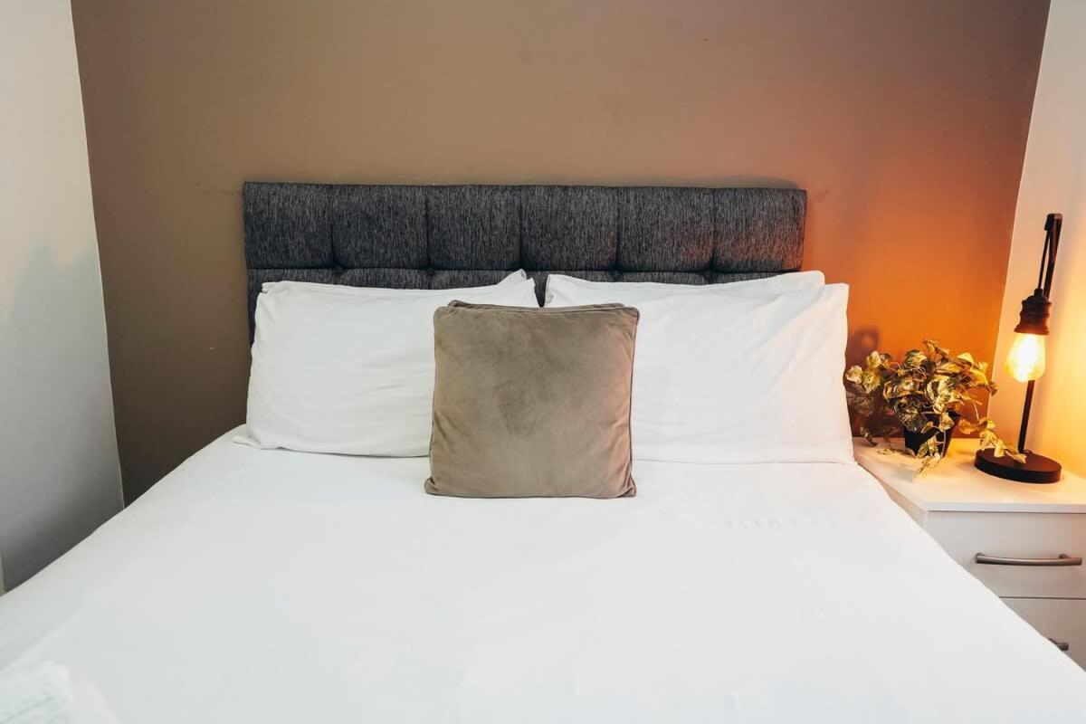 1Br City Centre Apt, Self Check In, Wifi, By Derbnb Sheffield Kültér fotó
