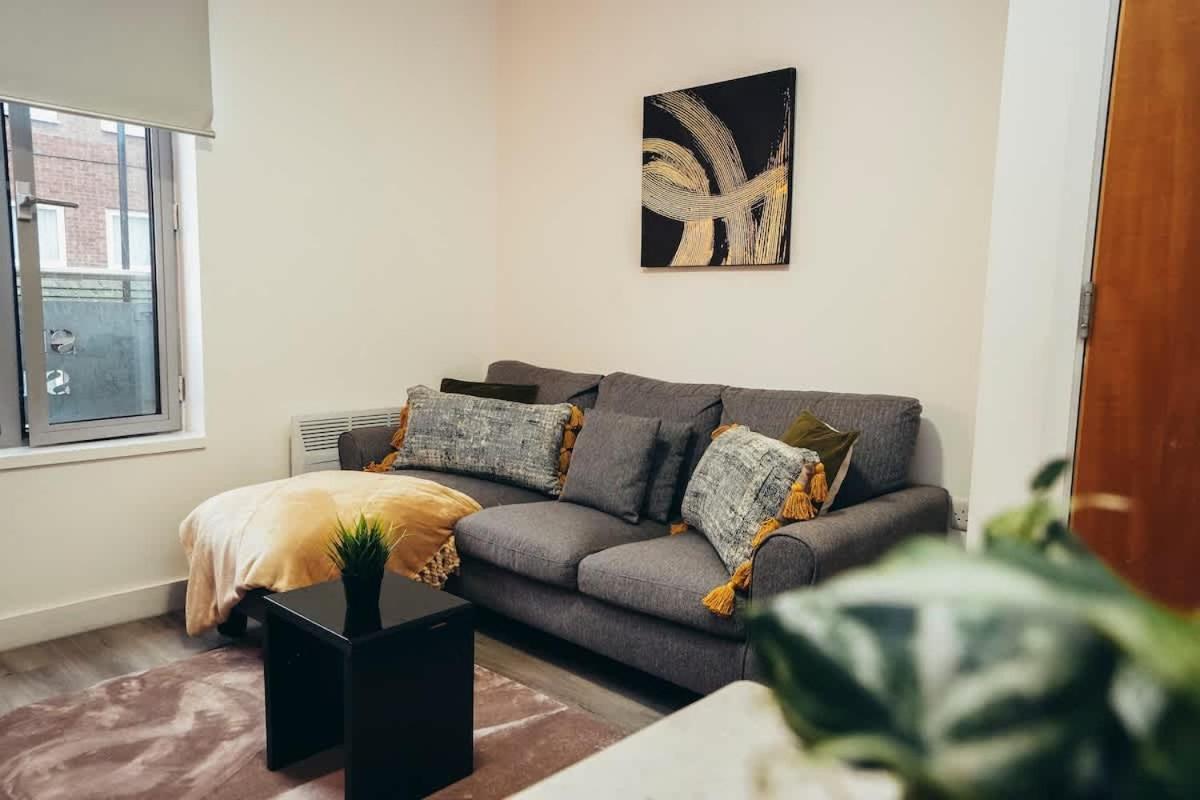 1Br City Centre Apt, Self Check In, Wifi, By Derbnb Sheffield Kültér fotó