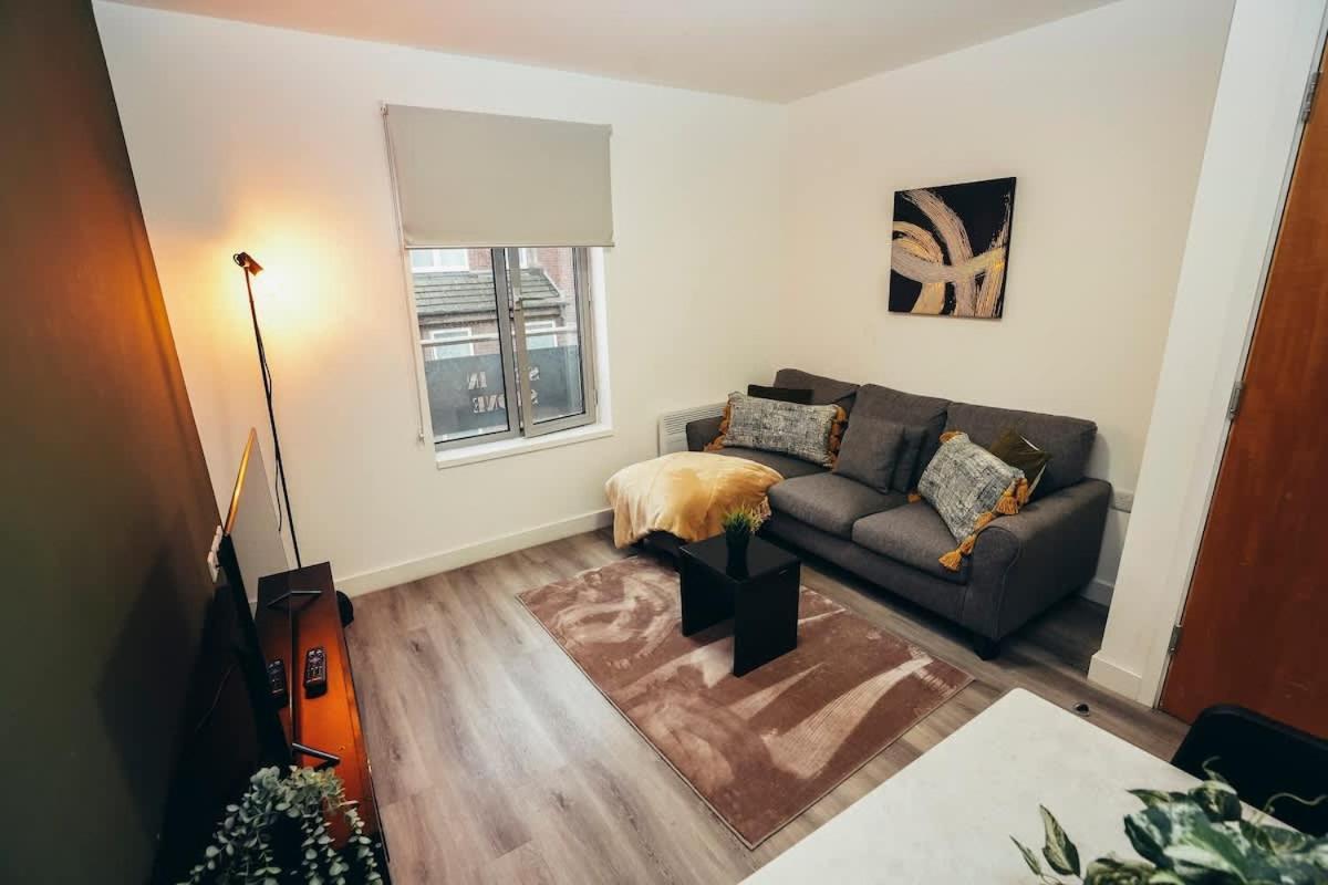 1Br City Centre Apt, Self Check In, Wifi, By Derbnb Sheffield Kültér fotó