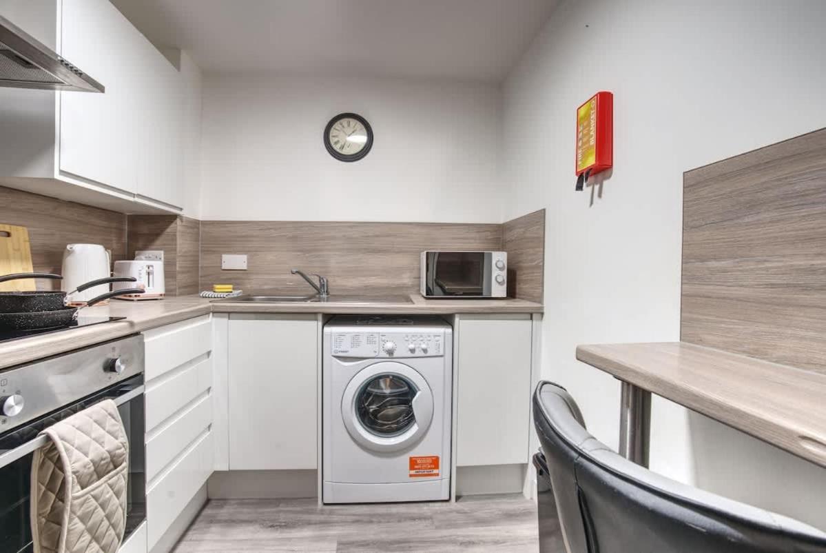 1Br City Centre Apt, Self Check In, Wifi, By Derbnb Sheffield Kültér fotó